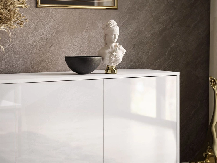 Dreitürige Kommode 154 cm im Glamour-Stil auf weißem Sockel Vivance Weiß Hochglanz