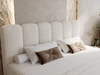 Boxspringbett mit Bettkasten 200x200 Bouclé-Stoff Cloud Beige